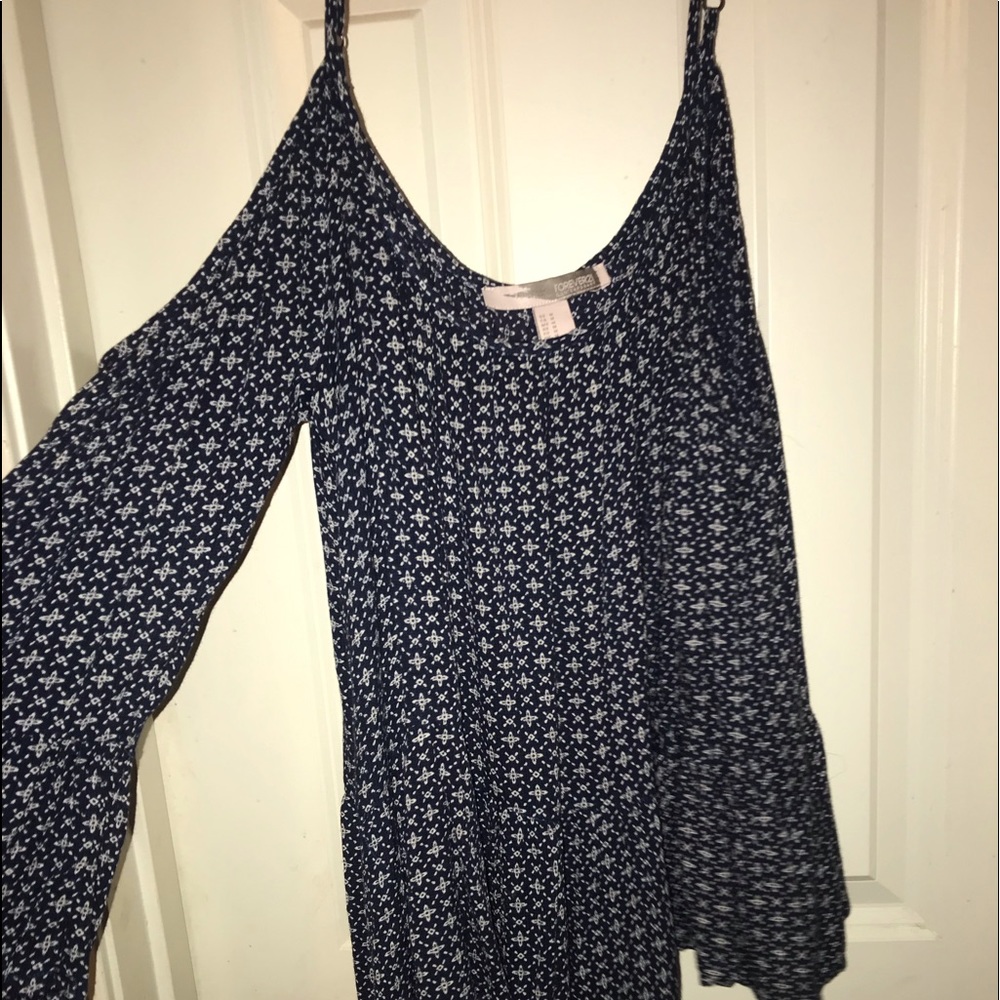 Open shoulder summery tank!